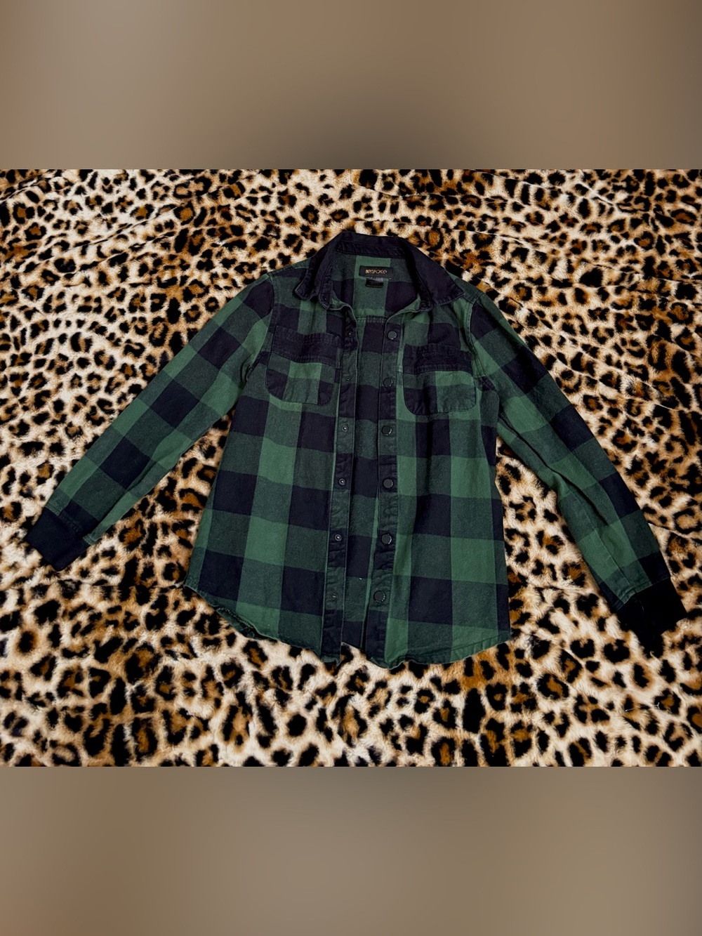 Women’s Green and Black Snap Button Cotton Flannel